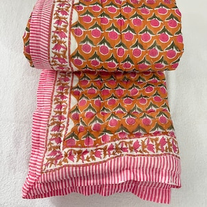 Indian Cotton Handmade Quilted Razai, Floral Hand Block Print Winter Warm Razai Quilt Throw Bedspread Queen Size Blanket Doctor Cotton Quilt